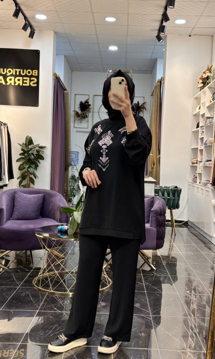 Ghisa Önü Taşlı Takım Siyah